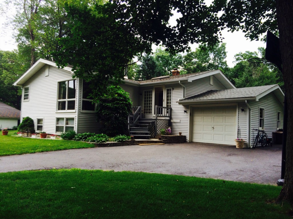 median active home for sale in Wolcott CT