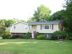 median home sold in Watertown CT